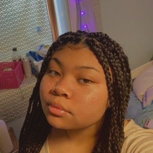 Meet your Posher, Katrina